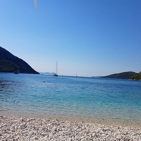 Helios Beach House Mikros Gialos Exteriör bild