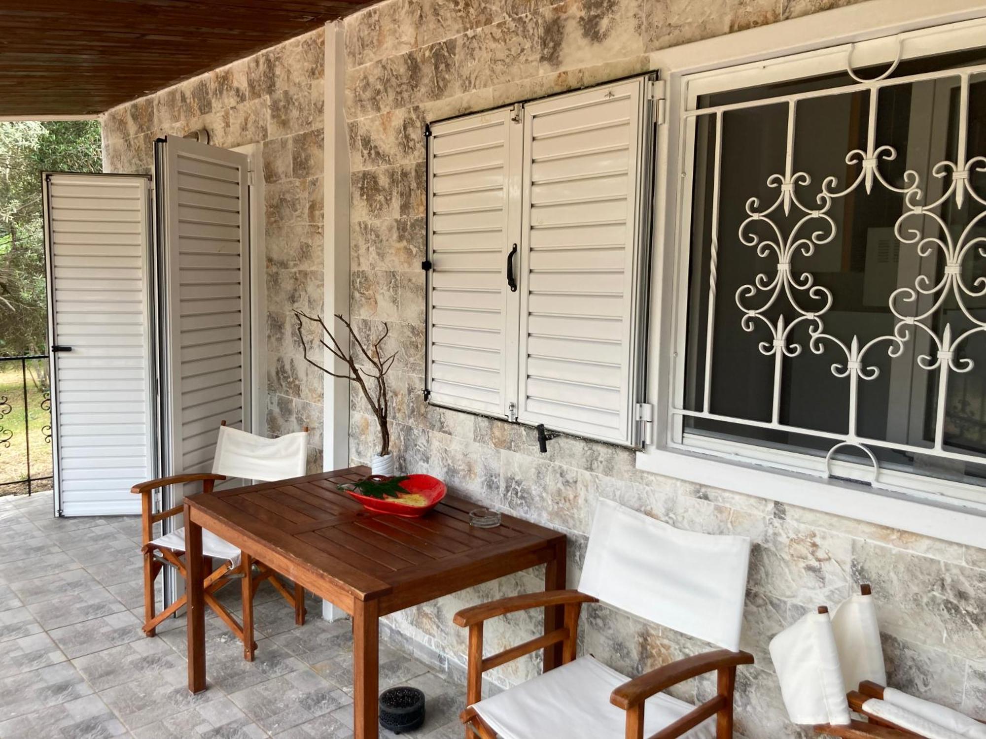 Helios Beach House Mikros Gialos Exteriör bild