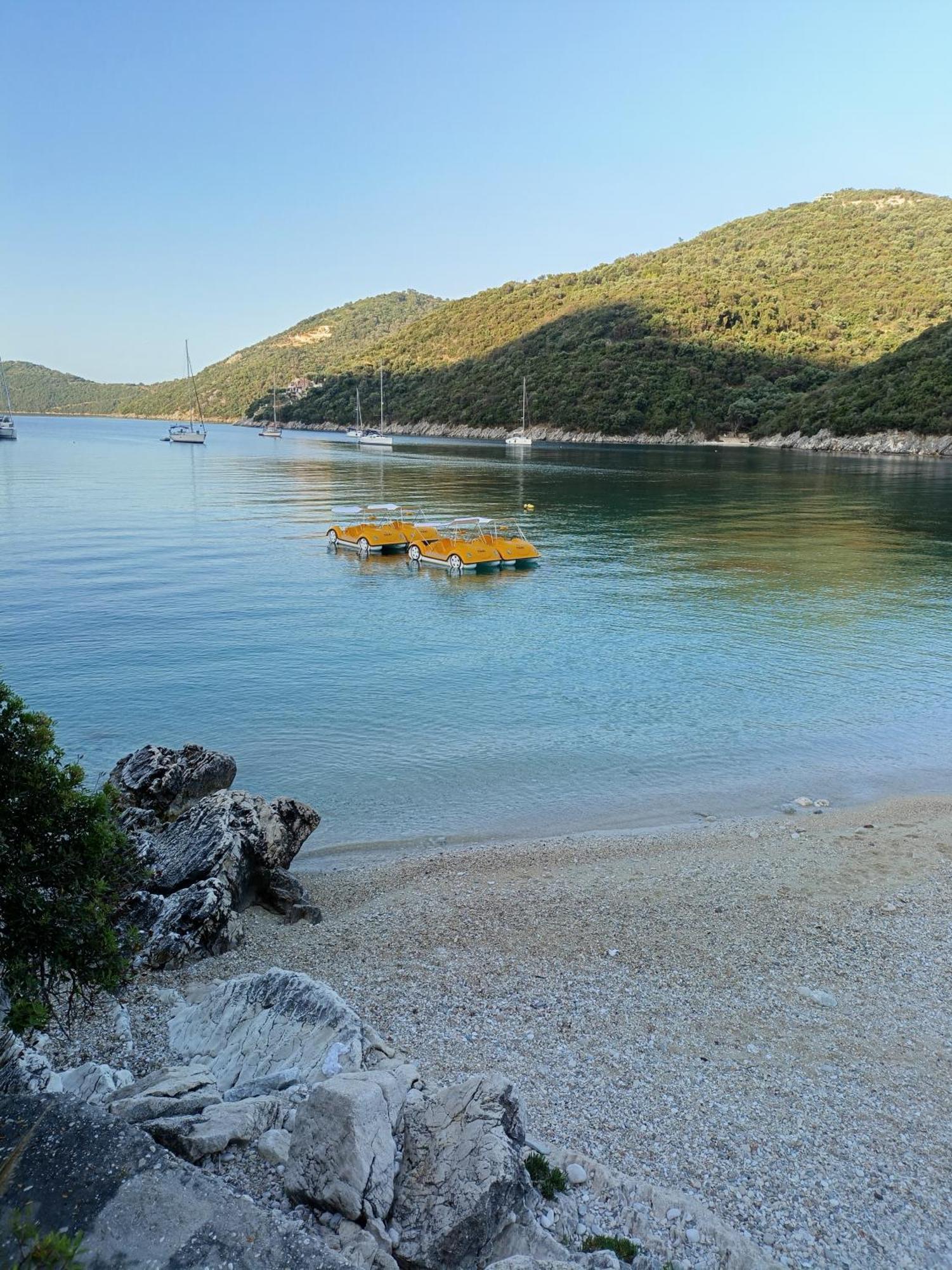 Helios Beach House Mikros Gialos Exteriör bild